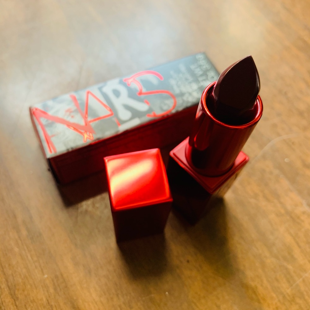 Nars “SIOUXSIE” lipstick